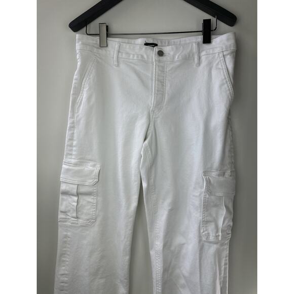 Express Relaxed Straight Low Rise Cargo Jeans White Denim Button Fly 12L 12 Long - Picture 3 of 11